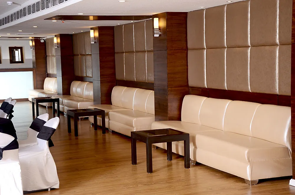 **** Hotel Tulip Inn Zirakpur Chandigarh India