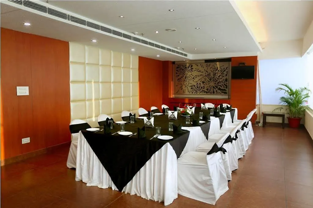 Tulip Inn Zirakpur Chandigarh 4*,  India