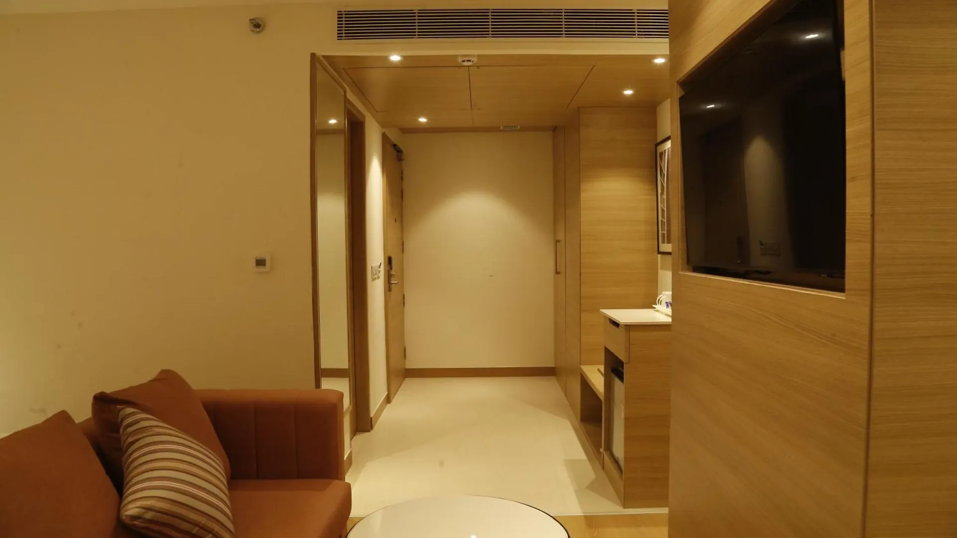 Hotel Tulip Inn Zirakpur Chandigarh